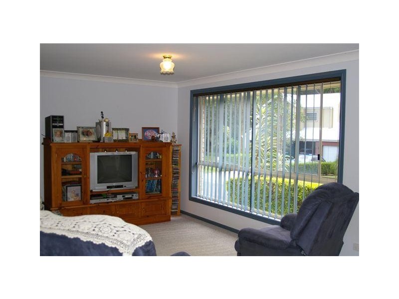 11 Honeyeater Way, Coffs Harbour NSW 2450
