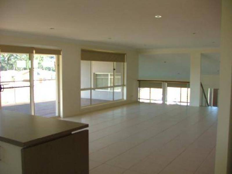 7 Mariner Drive, Safety Beach NSW 2456