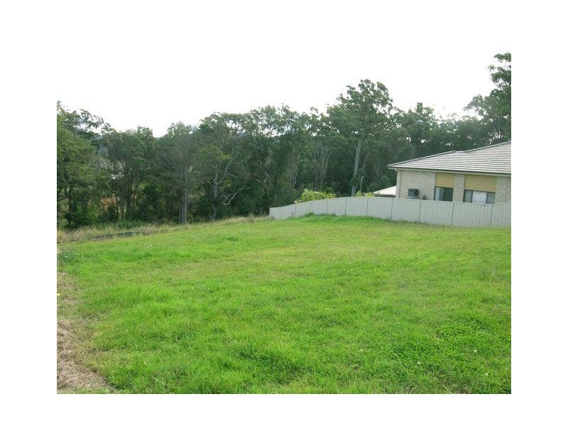 8 Patmos Drive, Coffs Harbour NSW 2450