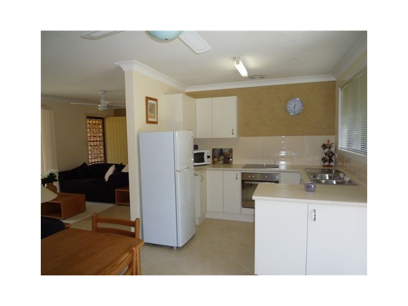 2/76 Taloumbi Road, Coffs Harbour NSW 2450