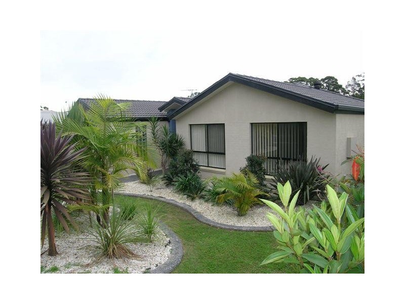 33 Dunlop Drive, Boambee East NSW 2452
