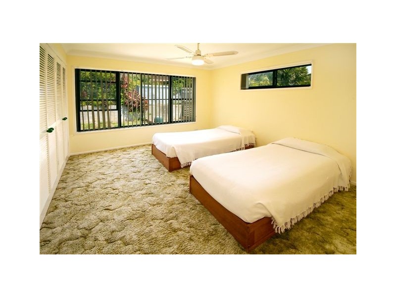 22 Beach Road, Sapphire Beach NSW 2450