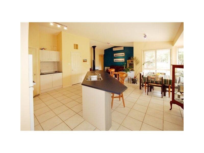 42 Watsonia Avenue, Coffs Harbour NSW 2450