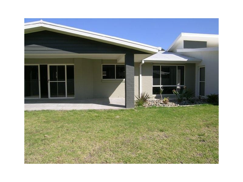 36 Red Cedar Drive, Coffs Harbour NSW 2450