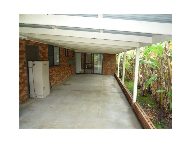 13 Hubbard Street, Woolgoolga NSW 2456