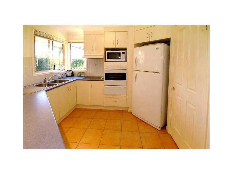 20 Bluewater Place, Sapphire Beach NSW 2450