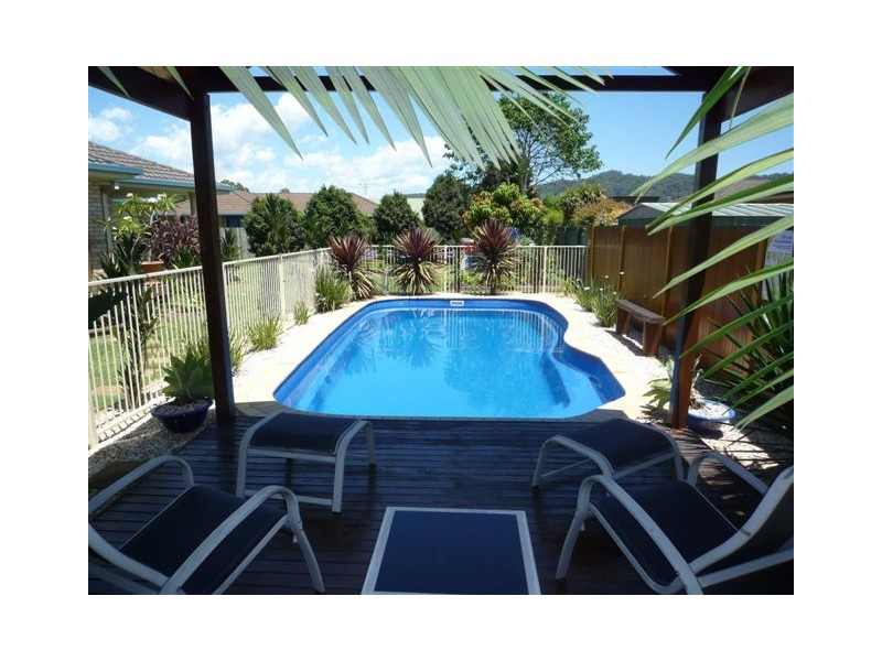 27 Adelines Way, Coffs Harbour NSW 2450