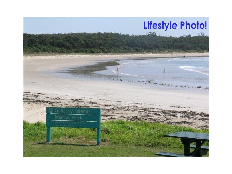 5 Leigh James Place, Woolgoolga NSW 2456