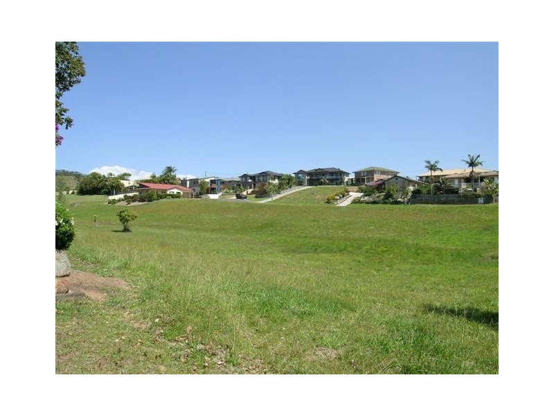 5 Leigh James Place, Woolgoolga NSW 2456