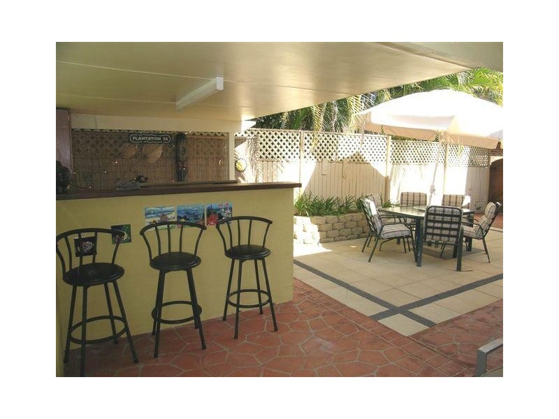 74 Loaders Lane, Coffs Harbour NSW 2450