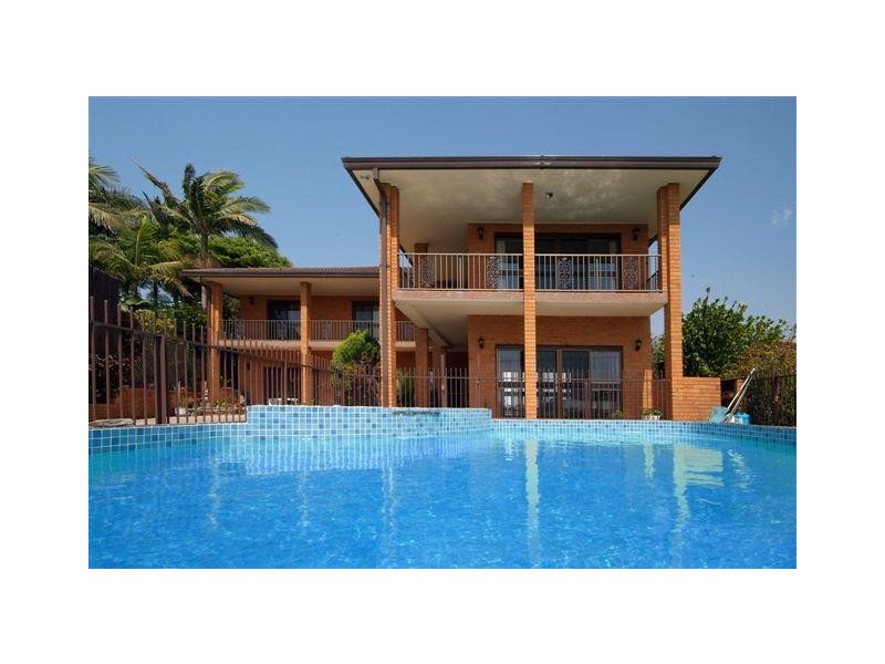 20 Ocean View Crescent, Emerald Beach, Coffs Harbour NSW 2450