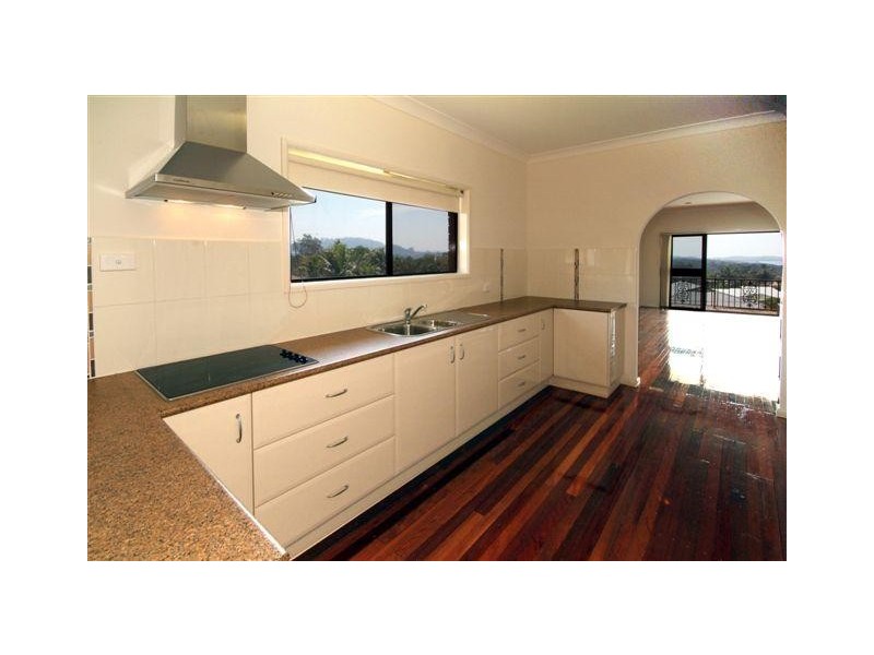 20 Ocean View Crescent, Emerald Beach, Coffs Harbour NSW 2450