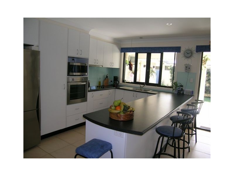 4 Cotswold Close, Coffs Harbour NSW 2450