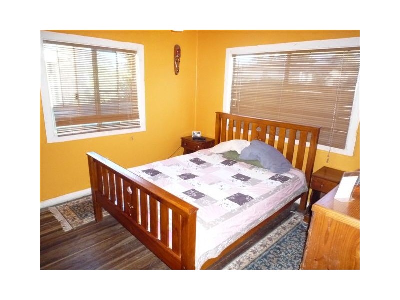 20 Azalea Avenue, Coffs Harbour NSW 2450