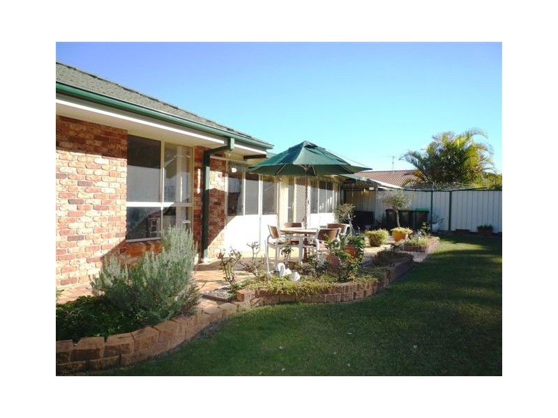 32 Soren Larsen Crescent, Boambee East NSW 2452