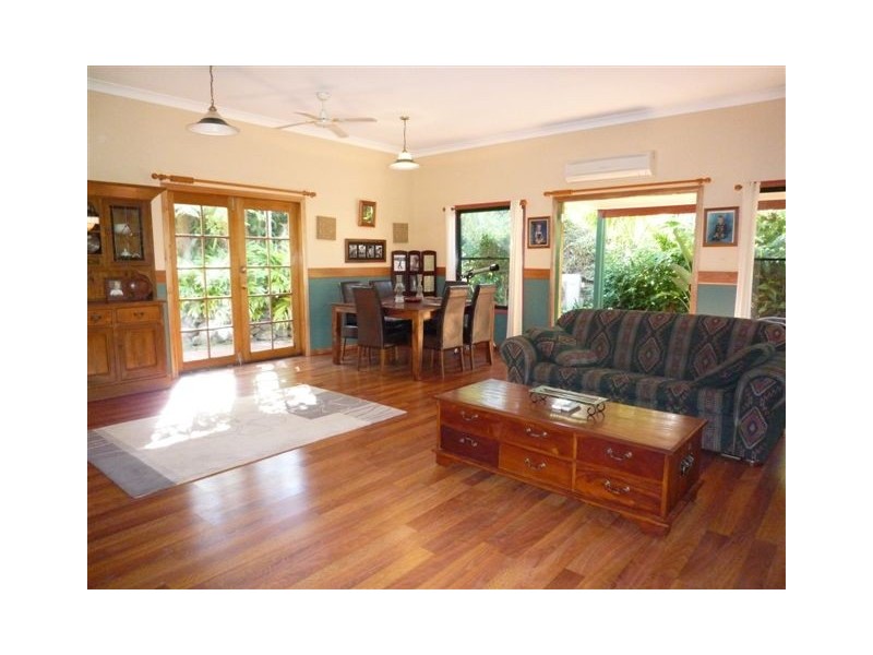 33  Hunter Close, Sapphire Beach NSW 2450