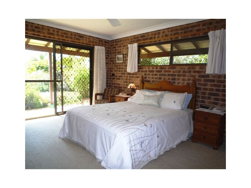 94 Lake Russell Drive, Emerald Beach NSW 2456