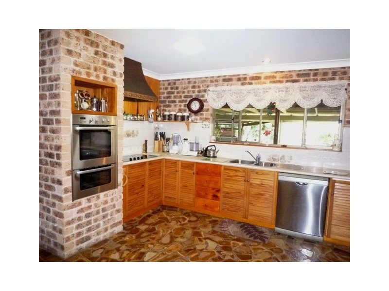 94 Lake Russell Drive, Emerald Beach NSW 2456