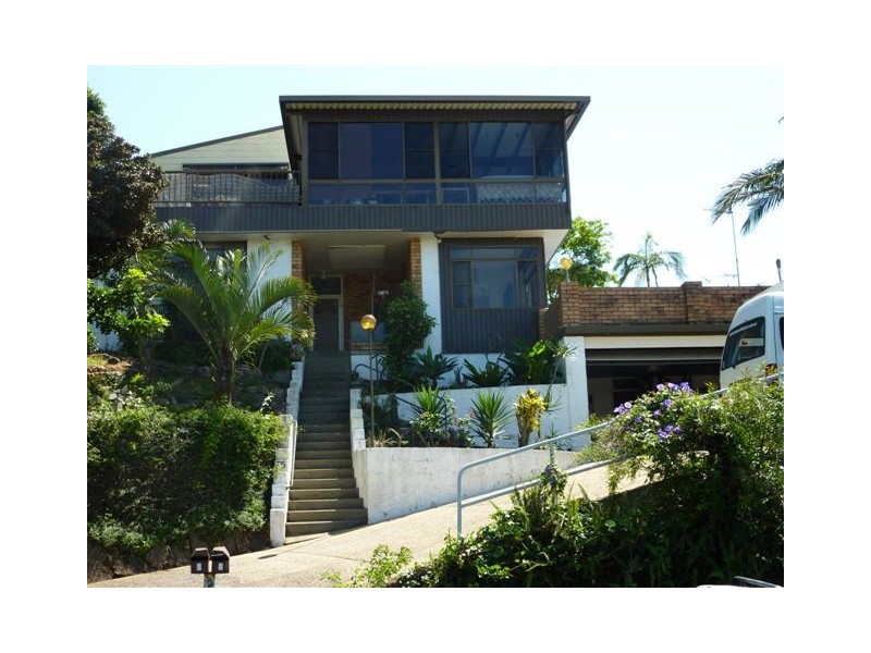 75 Manning Avenue, Coffs Harbour NSW 2450