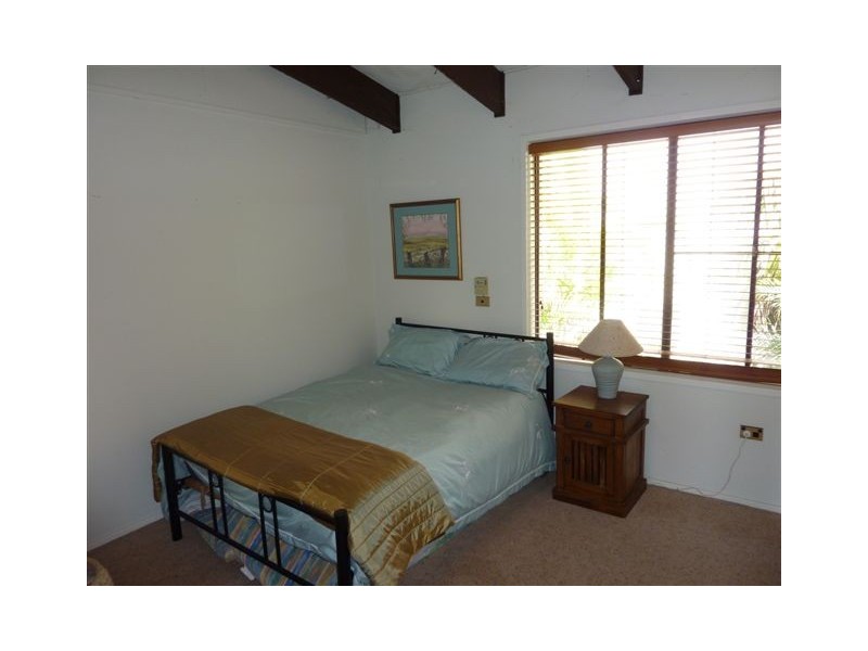 75 Manning Avenue, Coffs Harbour NSW 2450