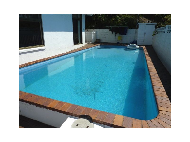 75 Manning Avenue, Coffs Harbour NSW 2450
