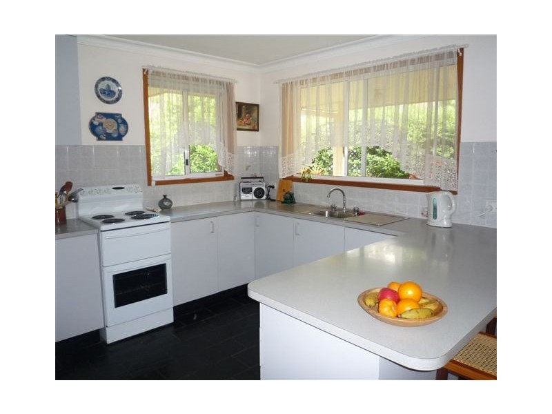 2/1 Wingfield Close (off Brodie Dr), Coffs Harbour NSW 2450