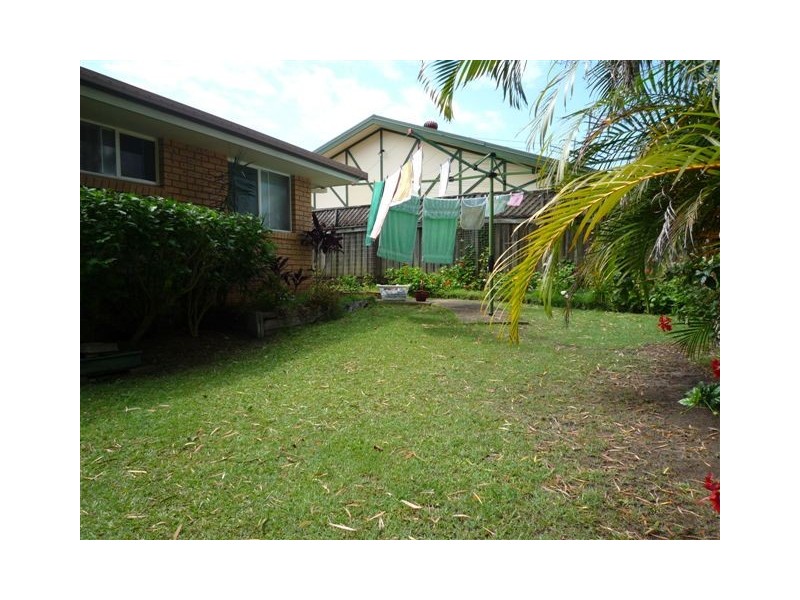 2/1 Wingfield Close (off Brodie Dr), Coffs Harbour NSW 2450