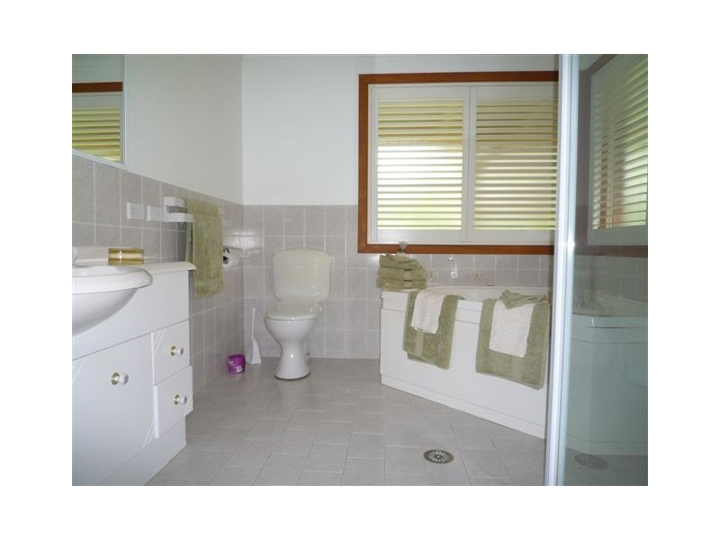 8 Grandis Road, Bonville, Coffs Harbour NSW 2450