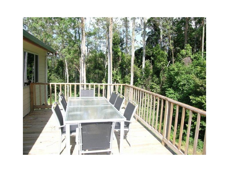 27 Vera Drive, Coffs Harbour NSW 2450