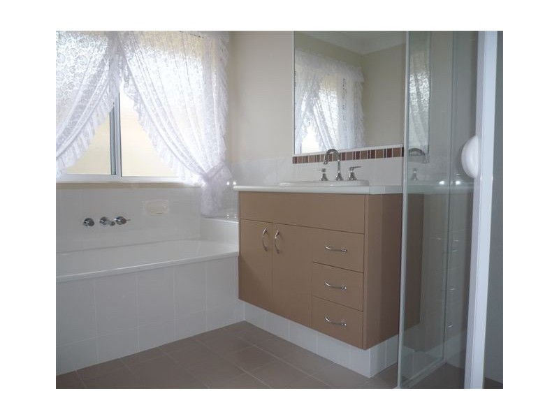 8 Tulipwood Close, Coffs Harbour NSW 2450