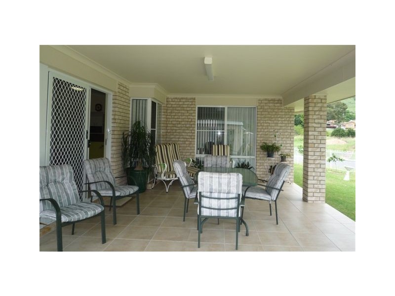8 Tulipwood Close, Coffs Harbour NSW 2450