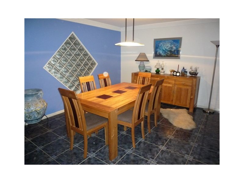 76 Loaders Lane, Coffs Harbour NSW 2450