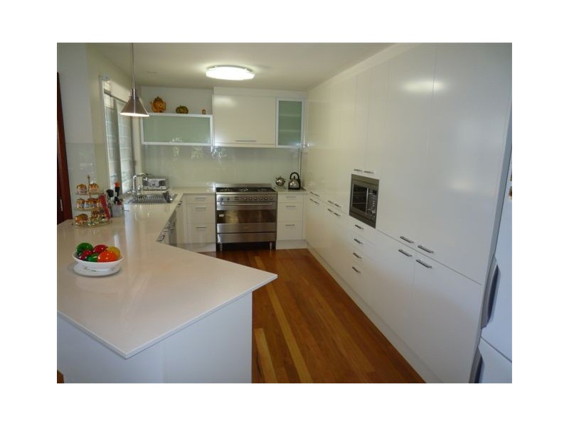 27b Dirrigeree Crescent, Sawtell NSW 2452