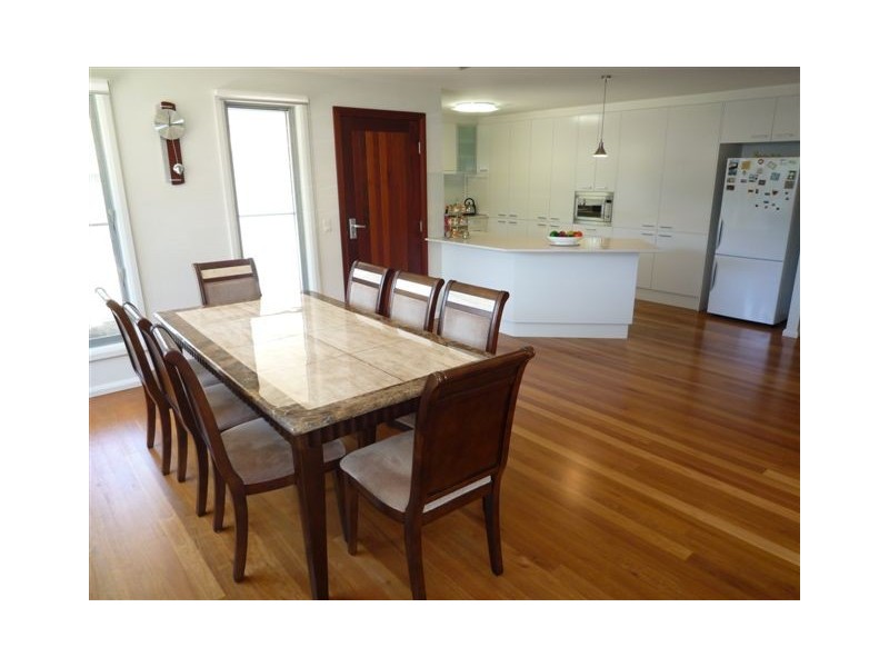 27b Dirrigeree Crescent, Sawtell NSW 2452