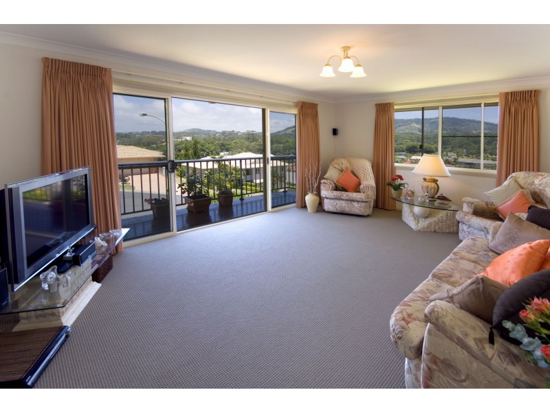19 Fernleigh Ave, Korora, Coffs Harbour NSW 2450
