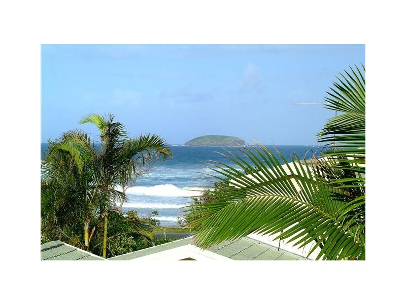 3a Surf Street, Emerald Beach NSW 2456