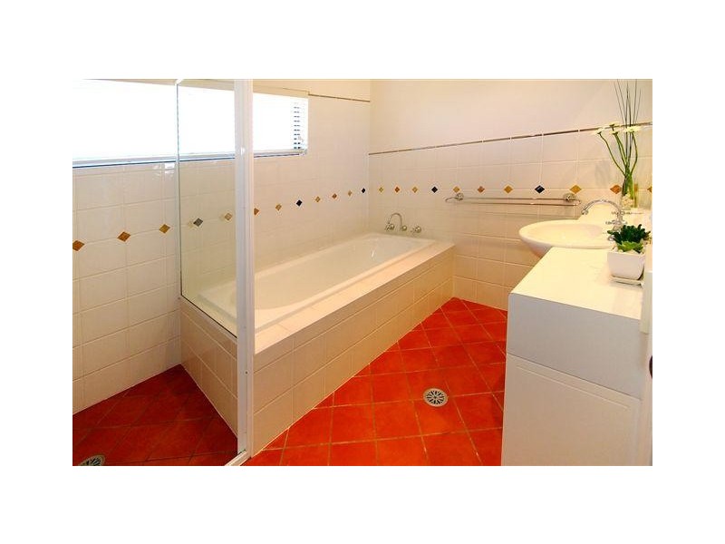 3a Surf Street, Emerald Beach NSW 2456