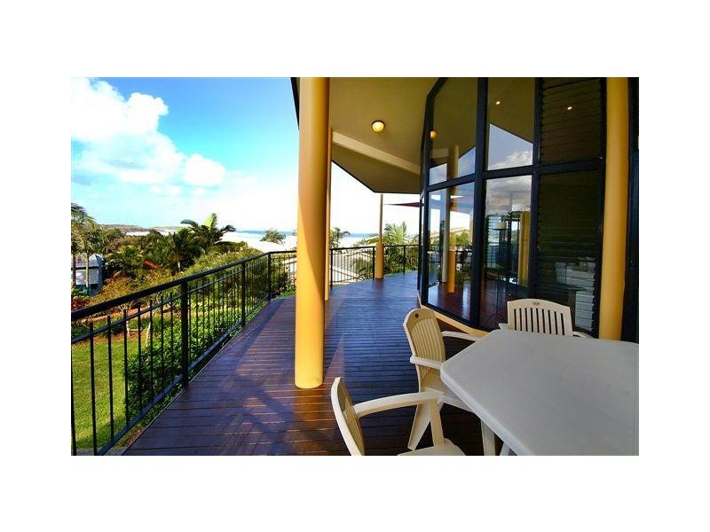 3a Surf Street, Emerald Beach NSW 2456