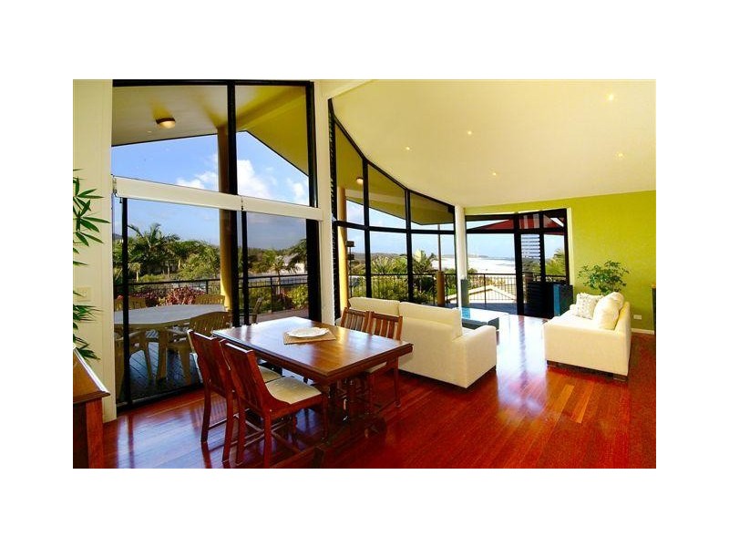 3a Surf Street, Emerald Beach NSW 2456