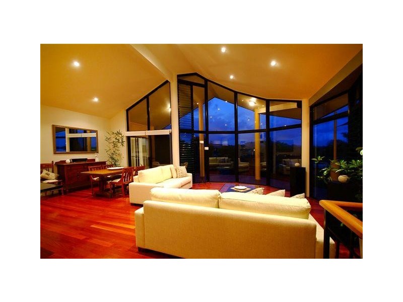 3a Surf Street, Emerald Beach NSW 2456