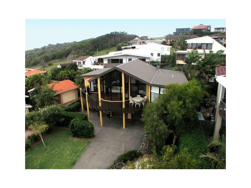 3a Surf Street, Emerald Beach NSW 2456