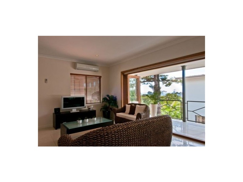 23 Sapphire Crescent, Sapphire Beach NSW 2450