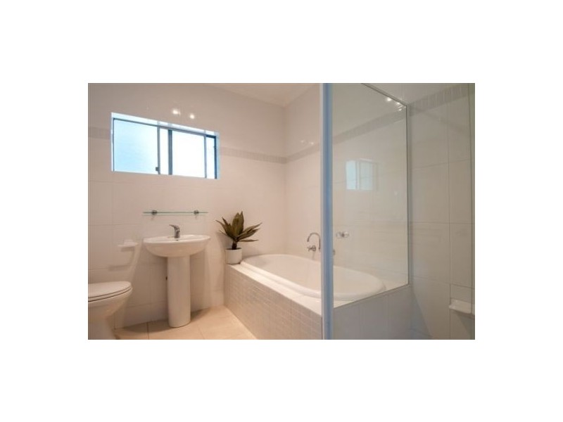 23 Sapphire Crescent, Sapphire Beach NSW 2450