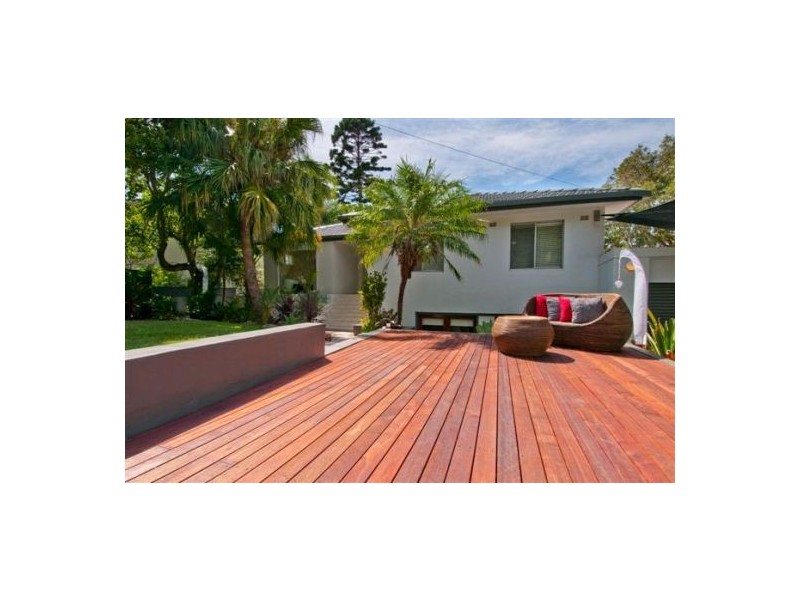 23 Sapphire Crescent, Sapphire Beach NSW 2450