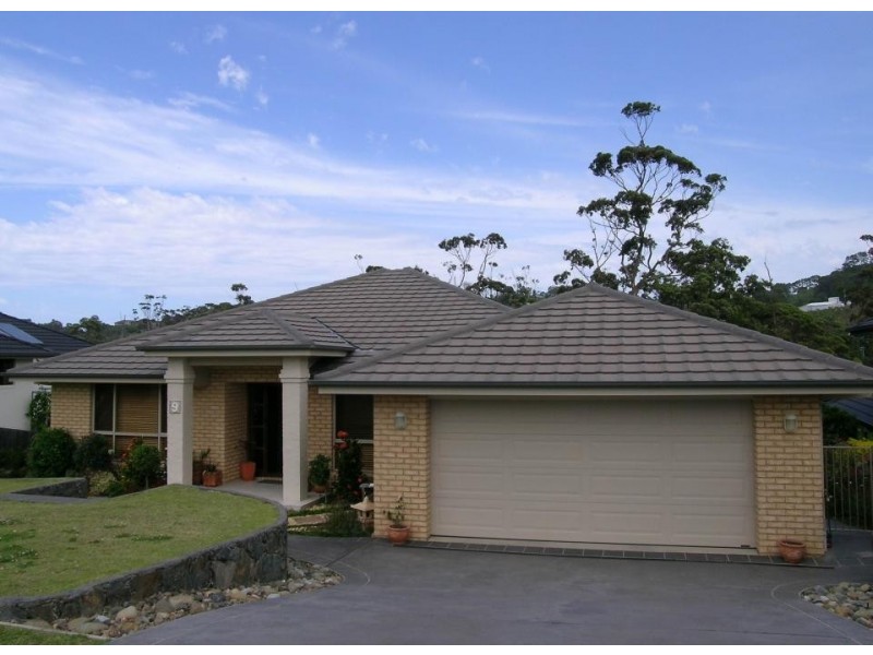 9 Grasslands Close, Coffs Harbour NSW 2450