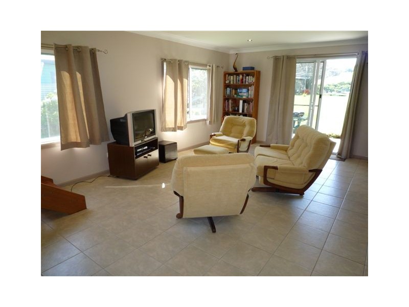 76 Pine Avenue, Ulong, Coffs Harbour NSW 2450