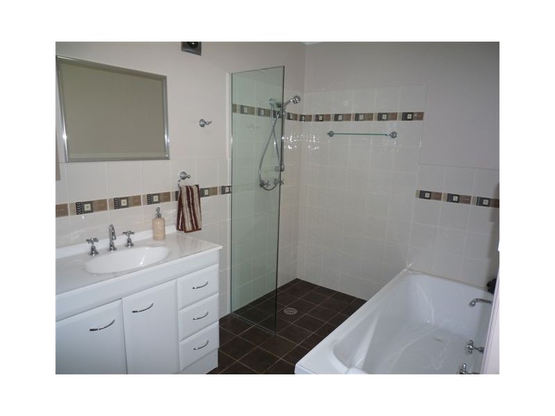 76 Pine Avenue, Ulong, Coffs Harbour NSW 2450