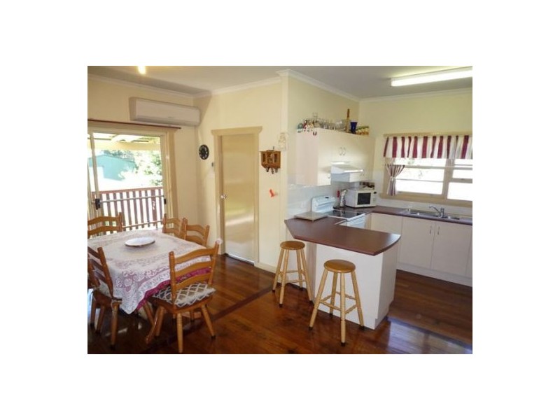 11 Bent Street, Nana Glen NSW 2450