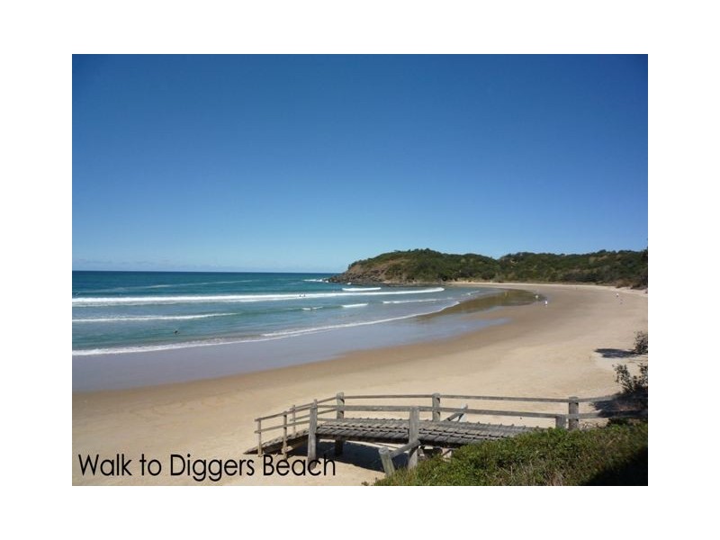 1 Langley Close, Coffs Harbour NSW 2450