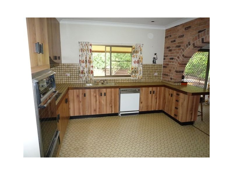 8 Finch Crescent, Coffs Harbour NSW 2450